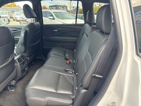 Certified 2019 Honda Passport Touring image 14