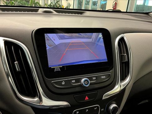 Used 2020 Chevrolet Equinox LT image 54