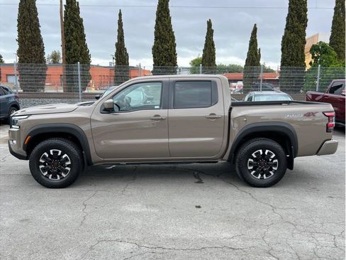 Used 2023 Nissan Frontier PRO-4X w/ Technology Package image 7