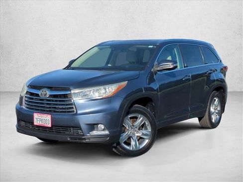 Used 2014 Toyota Highlander Limited Platinum image 1