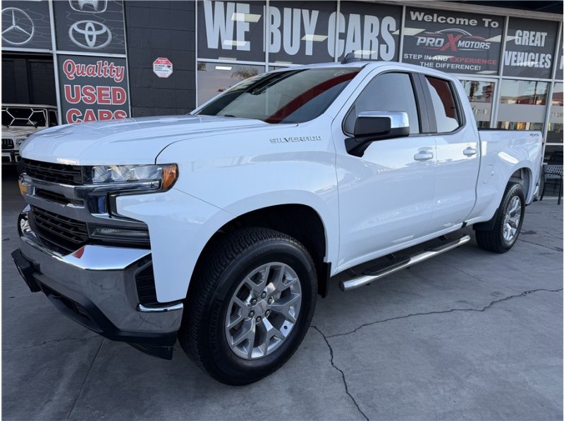 Used 2019 Chevrolet Silverado 1500 LT w/ All-Star Edition AWD/4WD image 9