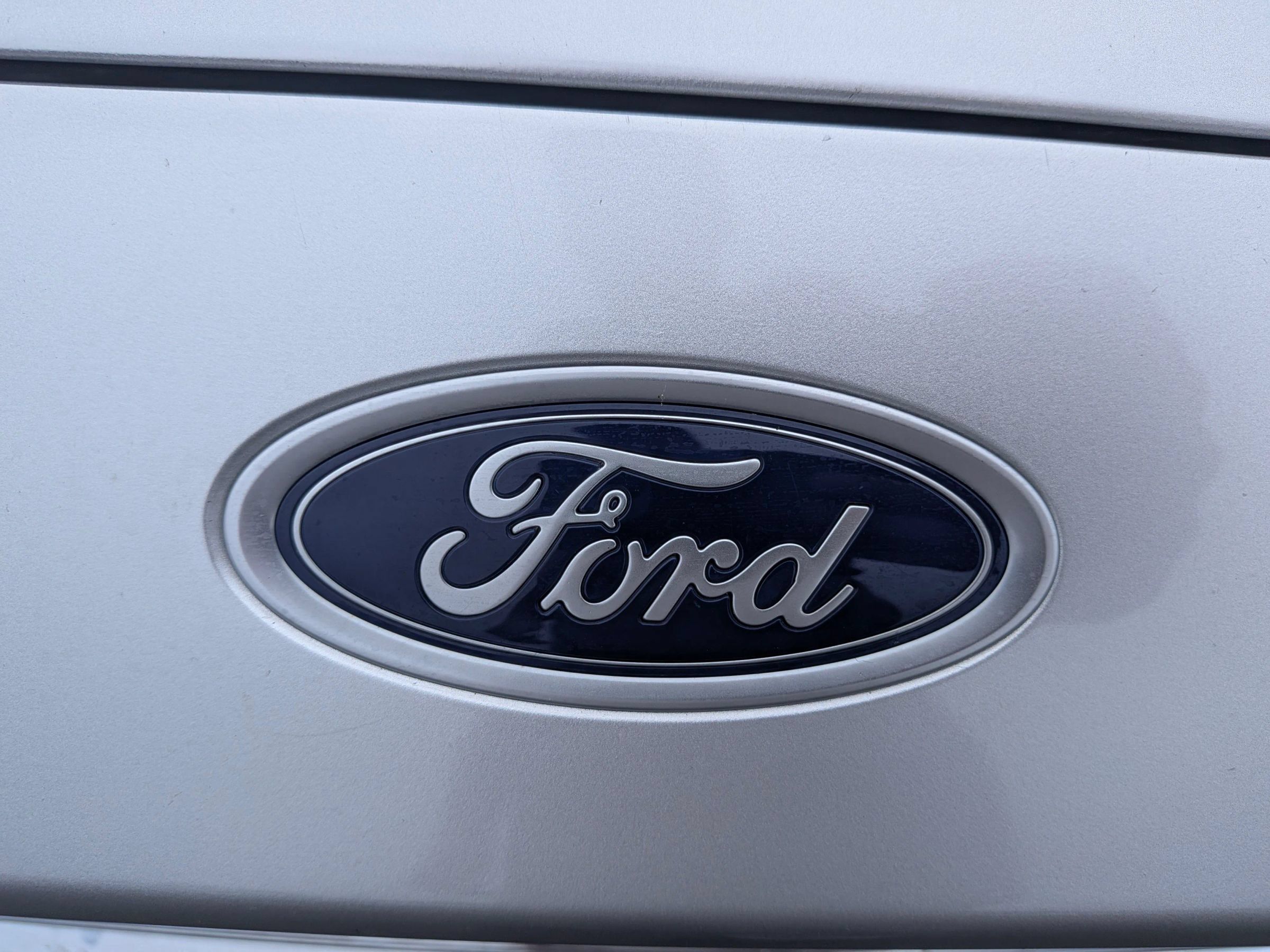 Used 2015 Ford Fusion Titanium FWD image 11