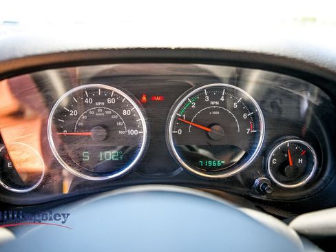 Used 2017 Jeep Wrangler Unlimited Sport AWD/4WD image 9