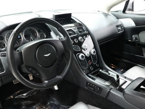 Used 2016 Aston Martin V8 Vantage S RWD image 34