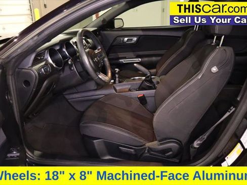 Used 2022 Ford Mustang Coupe image 20