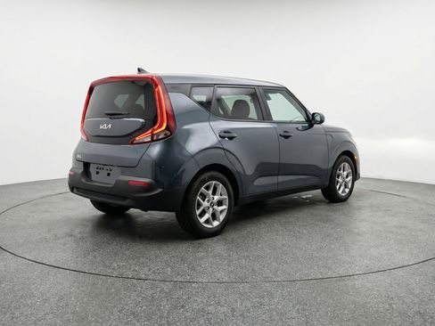 Used 2025 Kia Soul LX w/ LX Technology Package image 9