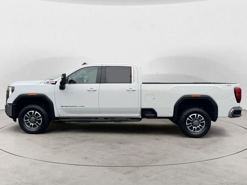 Used 2024 GMC Sierra 3500 SLE w/ SLE Convenience Package AWD/4WD image 2