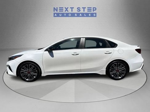 Used 2022 Kia Forte GT FWD image 4