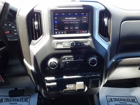 Used 2022 Chevrolet Silverado 2500 W/T w/ WT Convenience Package RWD image 22