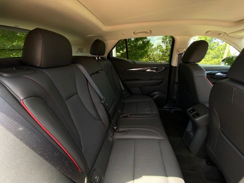 Used 2023 Buick Envision Essence w/ Sport Touring Package image 25