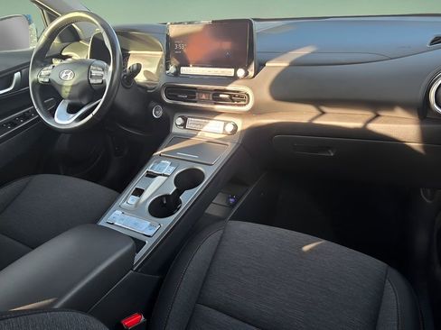 Used 2023 Hyundai Kona SEL image 30