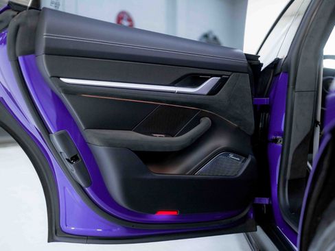 Used 2025 Porsche Taycan Turbo GT image 47