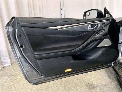 Used 2018 INFINITI Q60 3.0t Luxe w/ Sensory Package 3.0T Luxe image 21