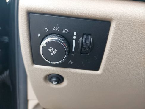 Used 2013 Jeep Grand Cherokee Limited AWD/4WD image 26