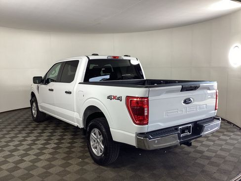 Used 2023 Ford F150 XLT w/ Trailer Tow Package AWD/4WD image 4