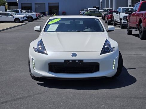 Used 2020 Nissan 370Z Coupe RWD image 2