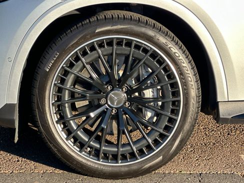 Certified 2024 Mercedes-Benz GLC 43 AMG 4MATIC image 25