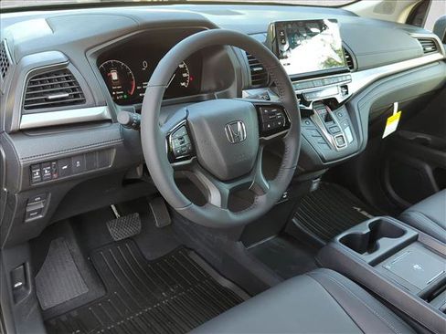 New 2026 Honda Odyssey EX-L image 3