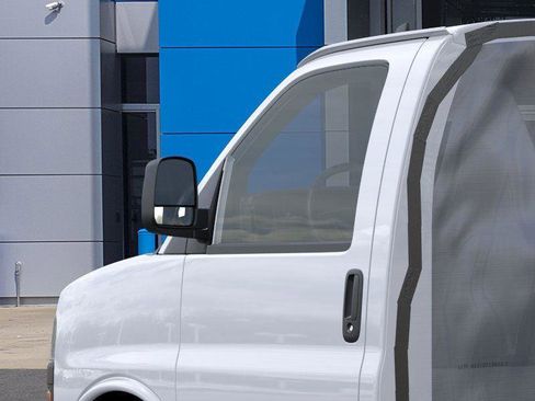 New 2025 Chevrolet Express 3500 w/ Power Convenience Package image 12