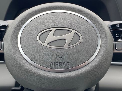 New 2026 Hyundai Elantra Sport FWD image 18
