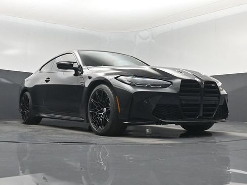 Used 2022 BMW M4 Coupe RWD image 32