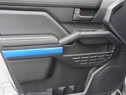 New 2025 Toyota 4Runner TRD Off-Road image 18