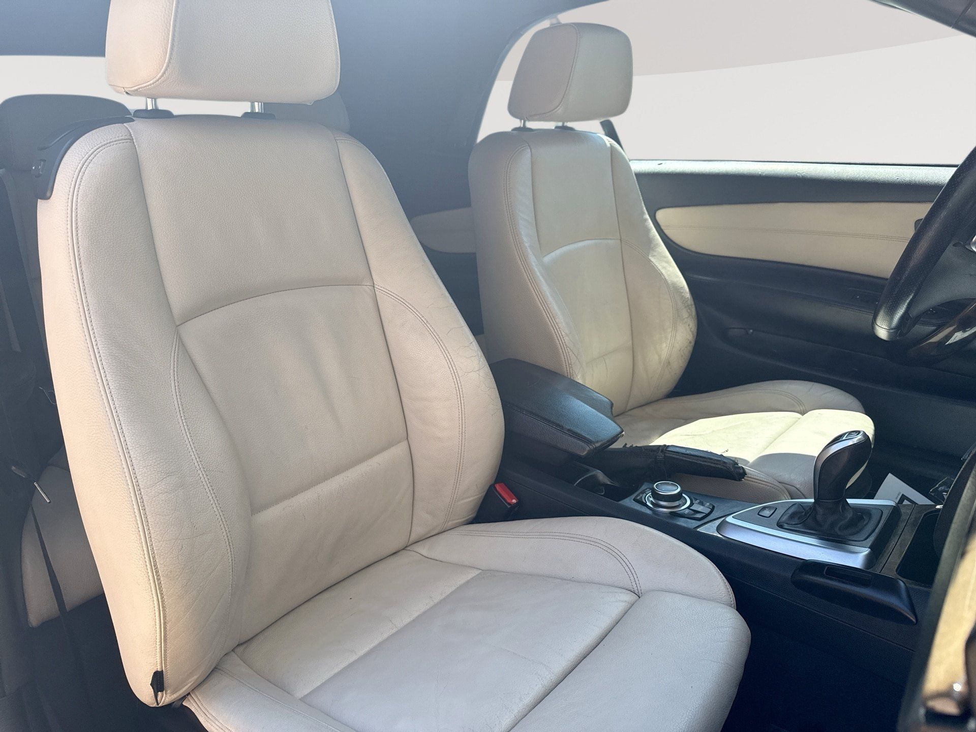 Used 2012 BMW 135i Convertible RWD image 26