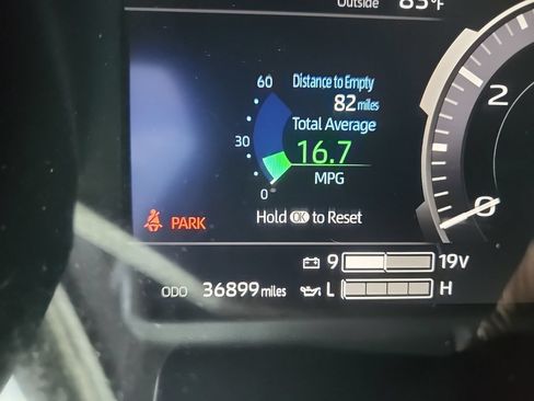 Used 2025 Toyota Sequoia Platinum AWD/4WD image 16