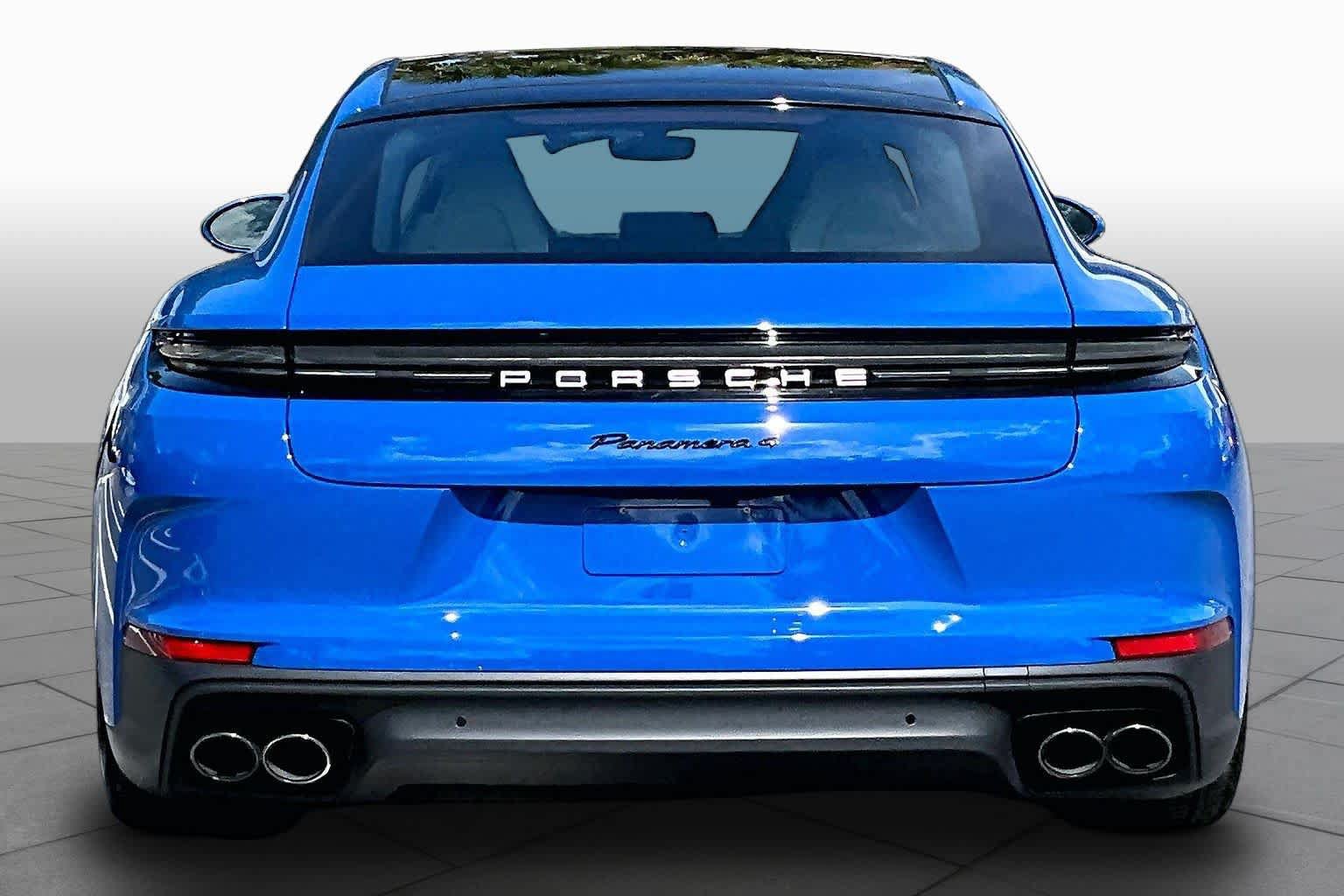 Used 2025 Porsche Panamera 4 AWD/4WD image 5