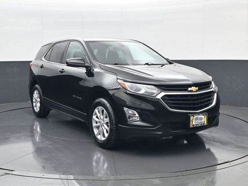 Used 2019 Chevrolet Equinox LT image 3