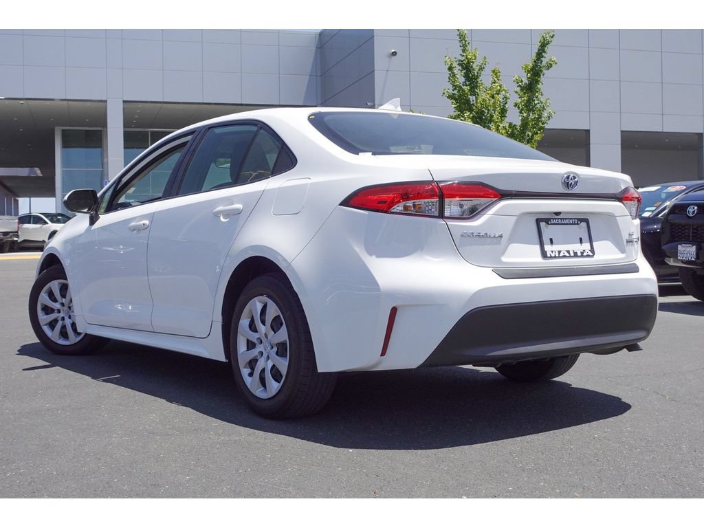Certified 2024 Toyota Corolla LE FWD image 7