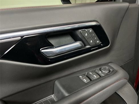 Certified 2025 Chevrolet Tahoe RST image 23