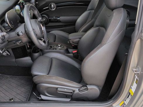 Used 2024 MINI Cooper SE FWD image 16