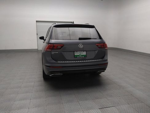 Used 2019 Volkswagen Tiguan SEL Premium R-Line image 6