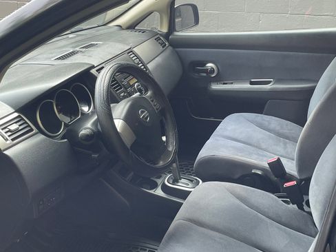 Used 2009 Nissan Versa 1.8 S w/ PWR Pkg image 7