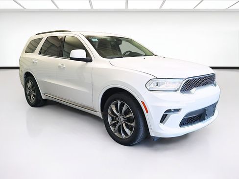 Used 2022 Dodge Durango SXT w/ Anodized Platinum Package RWD image 3