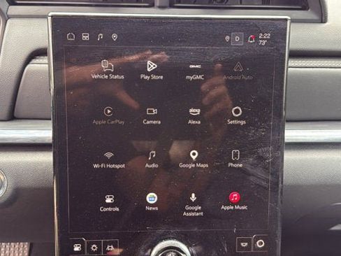 Used 2025 GMC Terrain Elevation AWD/4WD image 18