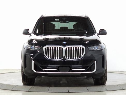 Used 2026 BMW X5 xDrive40i AWD/4WD image 2