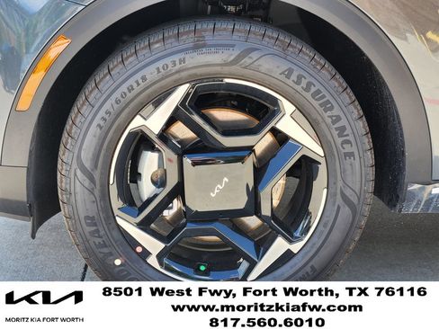 New 2026 Kia Sportage EX FWD image 7