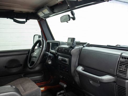 Used 2005 Jeep Wrangler Sport AWD/4WD image 19