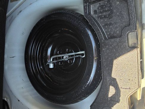 Used 2016 Scion iA FWD image 23