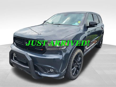 Used 2017 Dodge Durango R/T w/ Trailer Tow Group IV AWD/4WD image 3