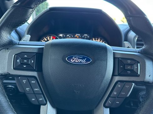 Used 2019 Ford F150 Raptor w/ Equipment Group 802A Luxury image 29