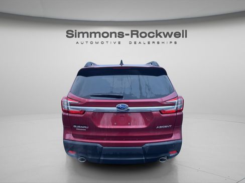 Used 2024 Subaru Ascent Premium w/ Convenience Package image 6