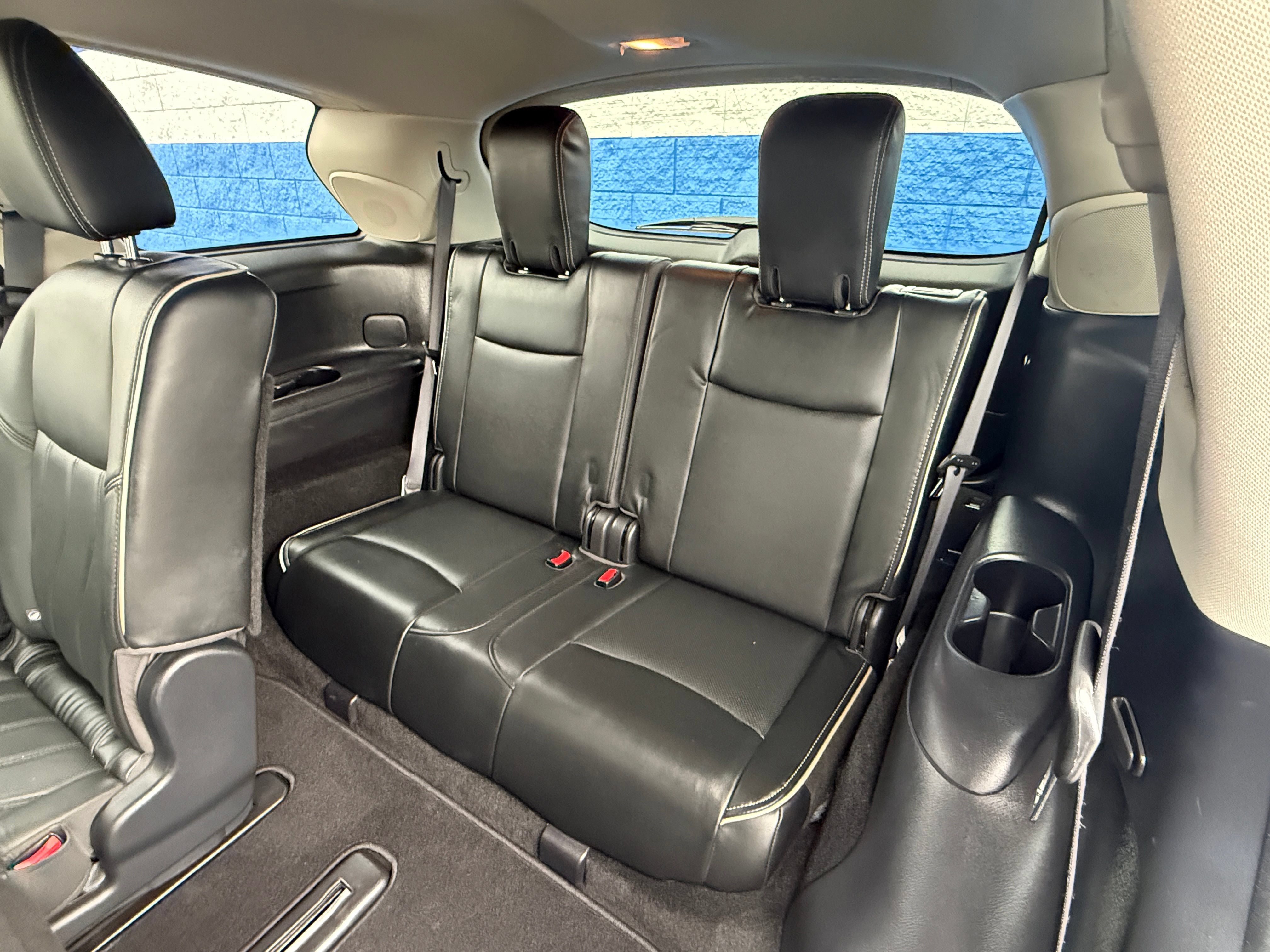 Used 2019 INFINITI QX60 Luxe w/ Essential Package AWD/4WD image 19