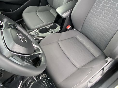 Certified 2024 Toyota Corolla SE image 27