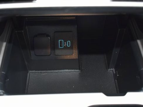 Used 2020 Ford Explorer ST w/ ST Street Pack image 33