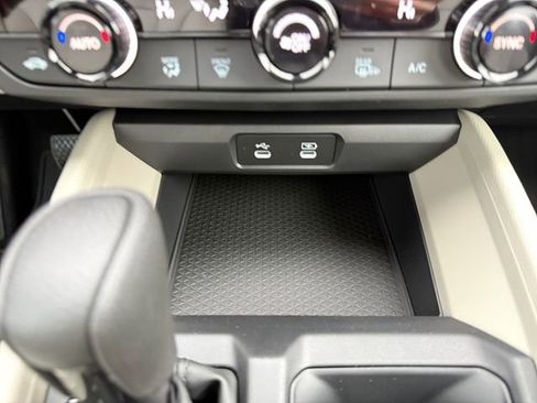 New 2025 Honda Accord SE image 12