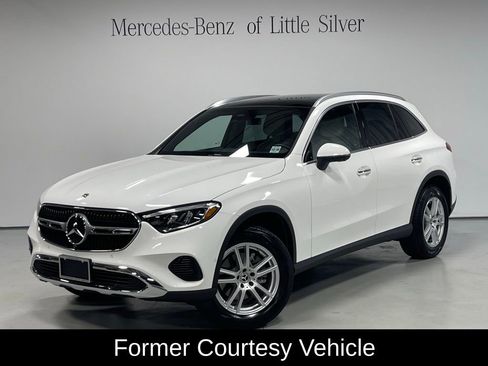 Used 2026 Mercedes-Benz GLC 300 4MATIC image 1