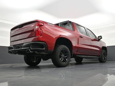 Used 2021 Chevrolet Silverado 1500 LT Trail Boss image 27